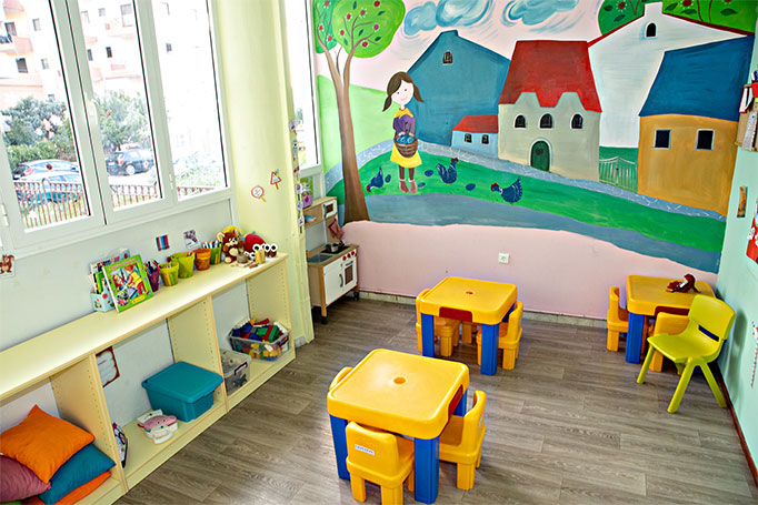 Παιδικός Σταθμός Πάτρα - Αγκαλίτσα στην Πάτρα, προσφέροντας εκπαίδευση και φροντίδα σε ένα ασφαλές περιβάλλον.